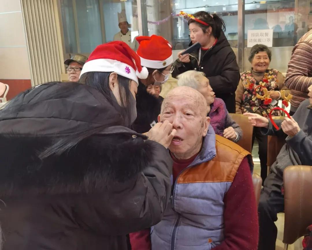 宫七SPA公益活动